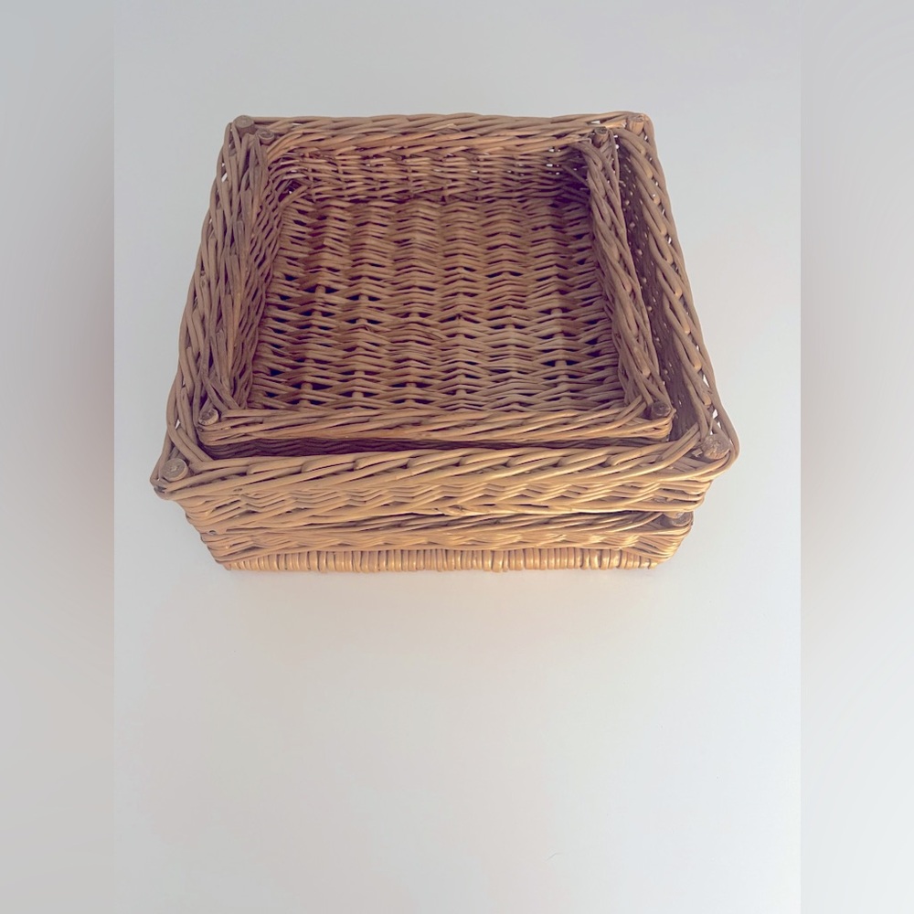 Handmade European Rattan Storage Organizers. - Picture 4 of 7